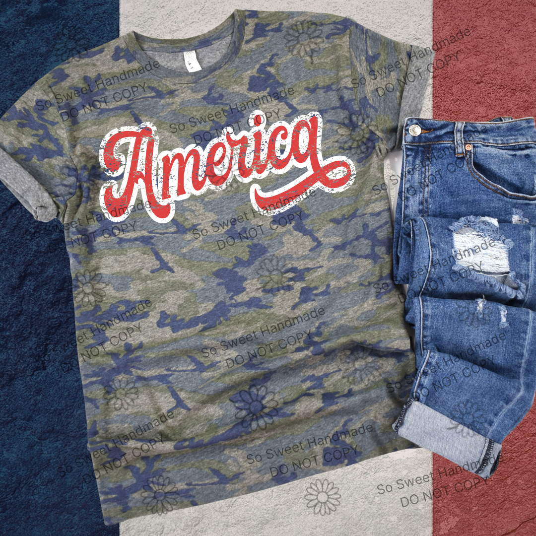 AMERICA - Camo tee